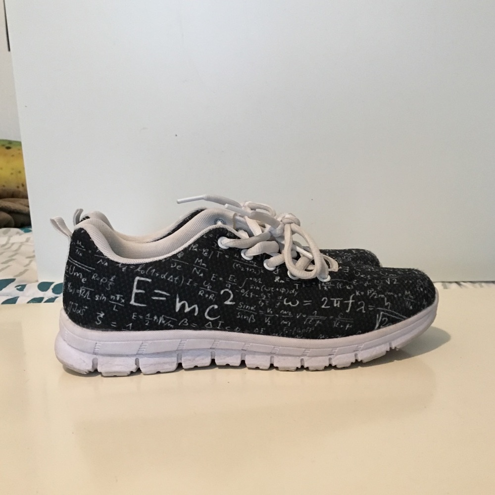 Physics-theme Chiliprints Sneaker
